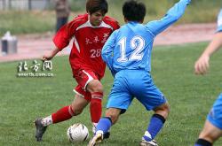 开云足球直播-甘冈客场上演绝杀，取得宝贵三分的简单介绍