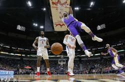 开云体育直播-鹈鹕惜败火箭，战绩一落千丈！的简单介绍