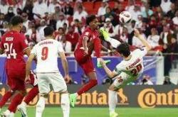 开云体育入口-关于精英对决前夕，球员士气高昂的信息