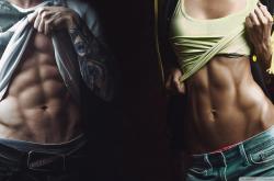 开云体育-欧冠半决赛之夜，米切尔关键时刻站出来