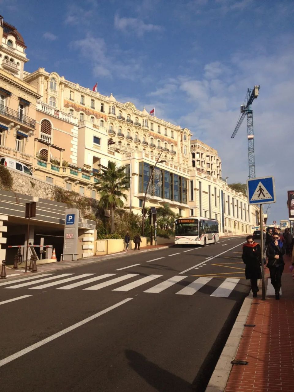 摩纳哥豪取胜利壮大实力，排名逐渐攀升的简单介绍