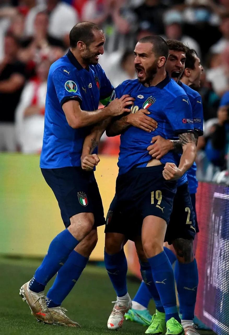 英格兰羽毛球队鏖战泰国羽毛球队，戴资颖关键制胜的简单介绍