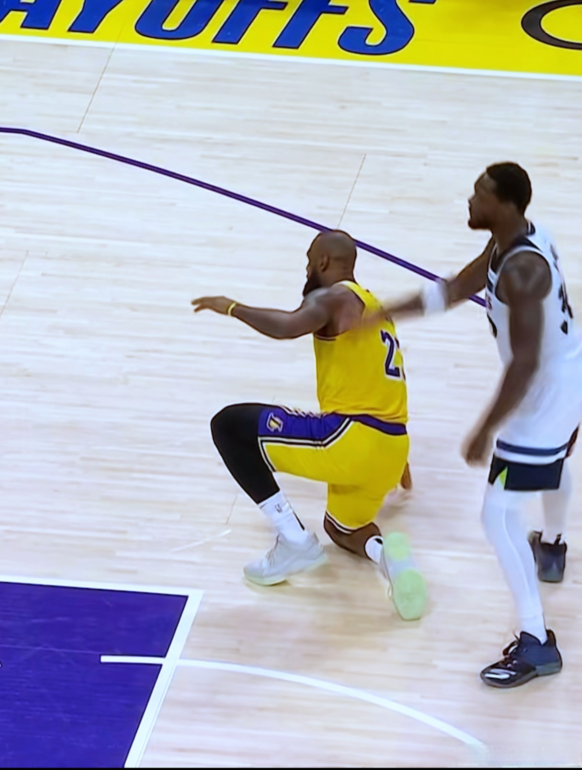 对手强化外线防守限制球队投篮的简单介绍