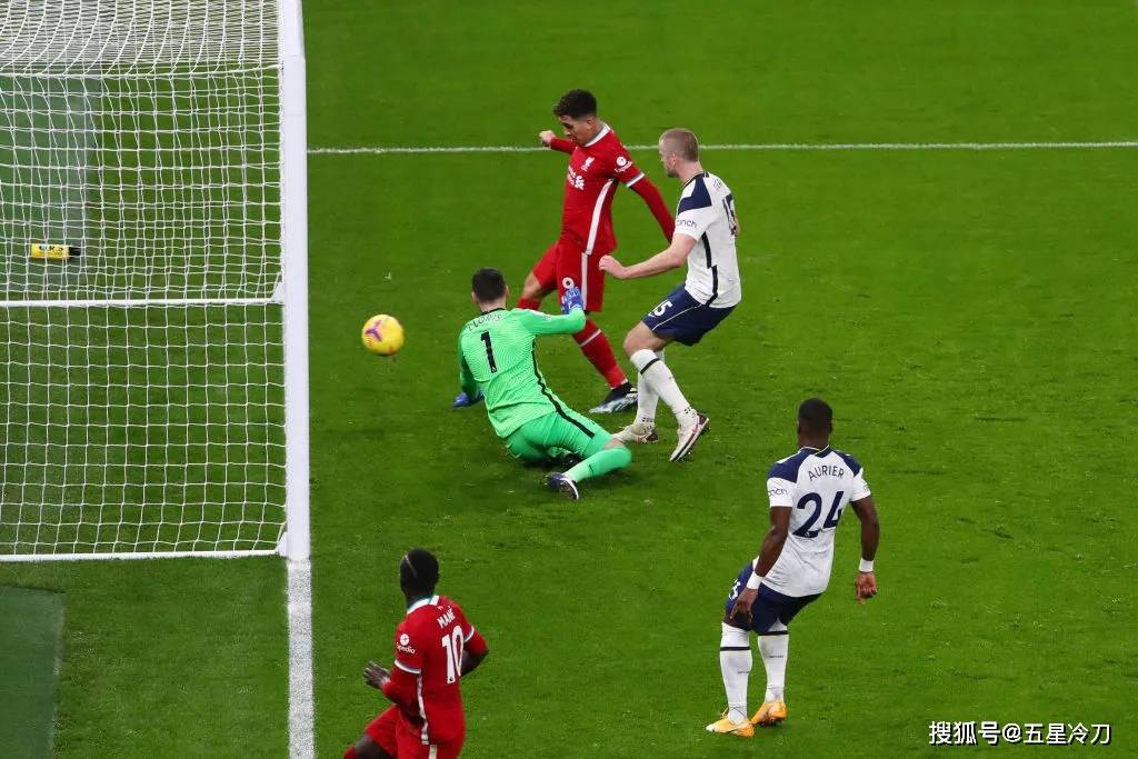 包含热刺血洗卡迪夫城，重返英超前四位置的词条