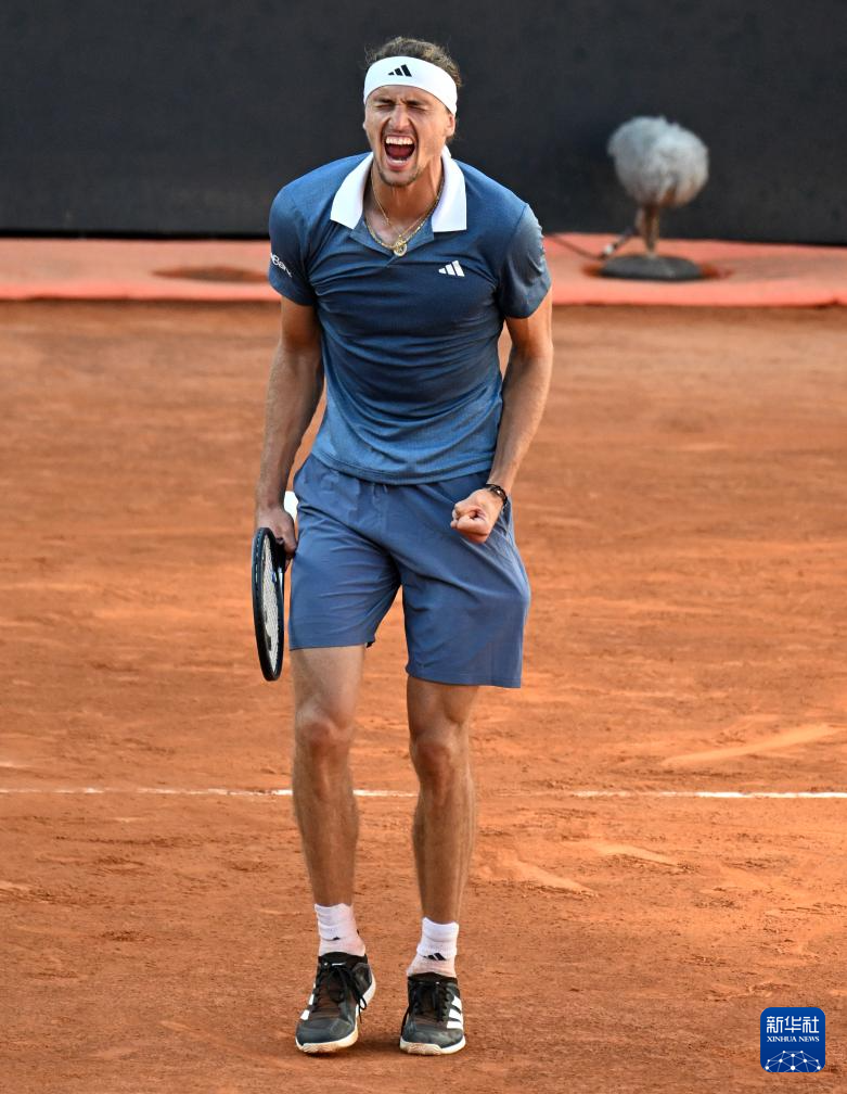 ATP总决赛轻取戴维斯杯，兹维列夫扛起全队