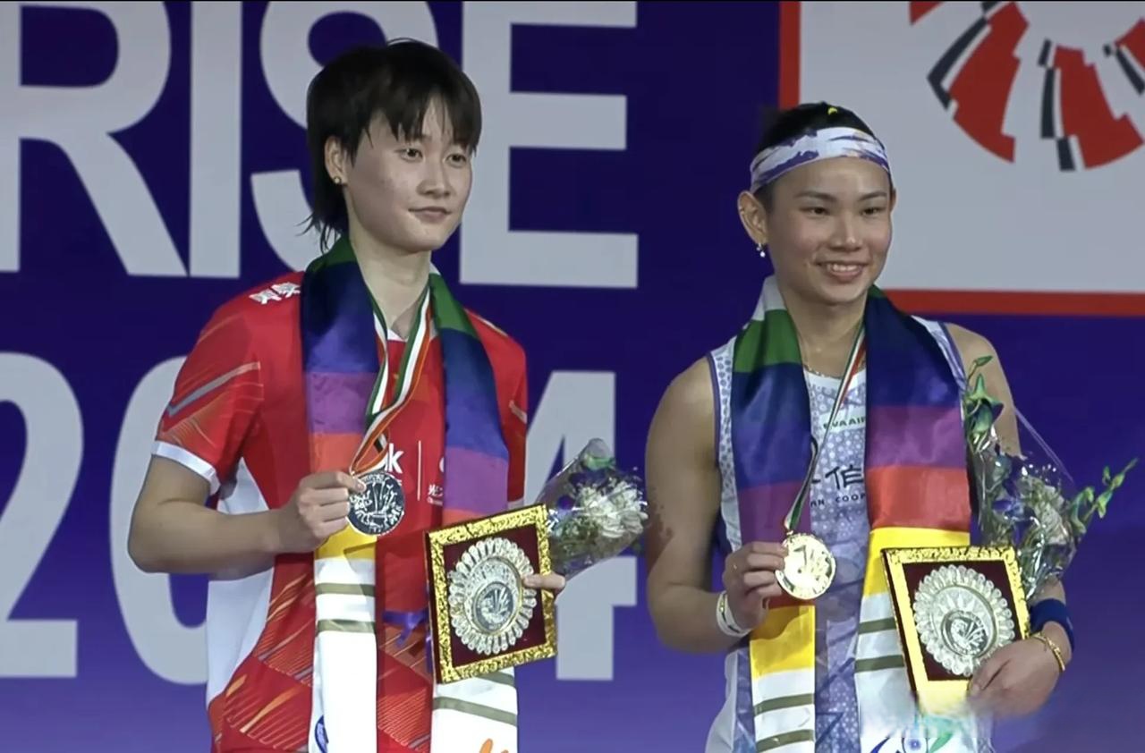 关于印度羽毛球队爆冷英格兰羽毛球队，戴资颖统治全场的信息