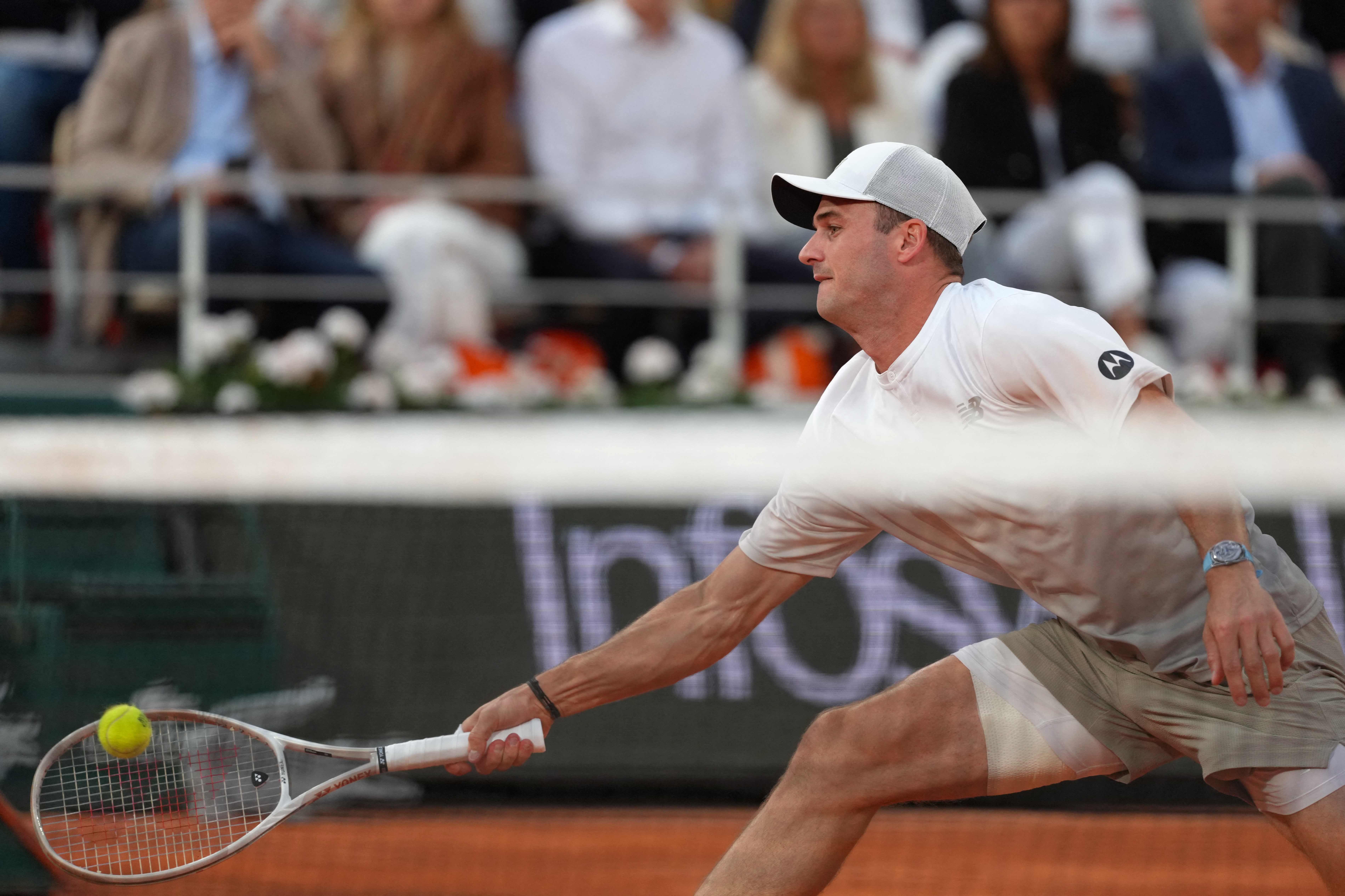 意大利网球队绝杀西班牙网球队，阿尔卡拉斯绝境逆转