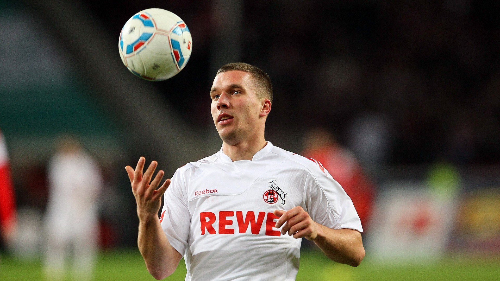 智利点球鏖战淘汰洪都拉斯，一场载入史册的抢七焦点战