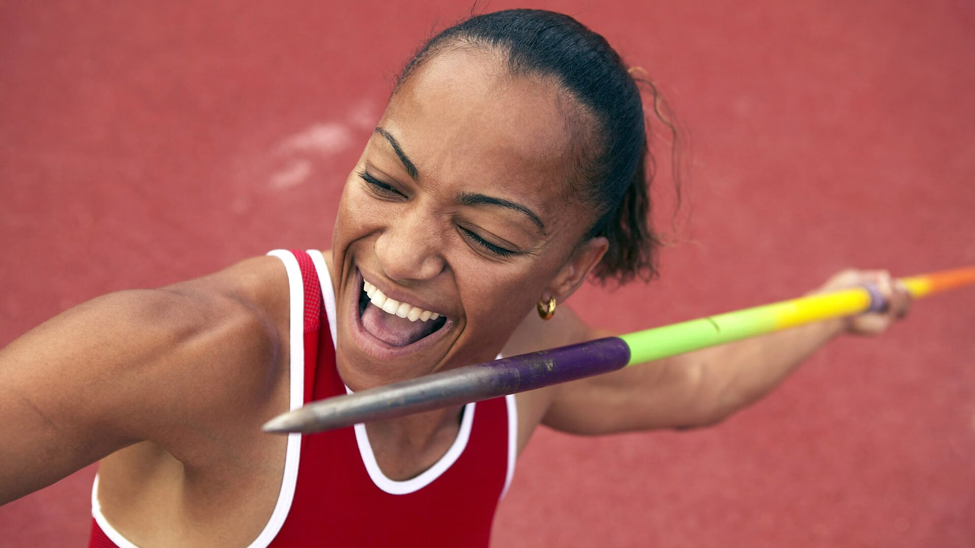 武切维奇，总决赛之夜，沉默的巨人从不手软