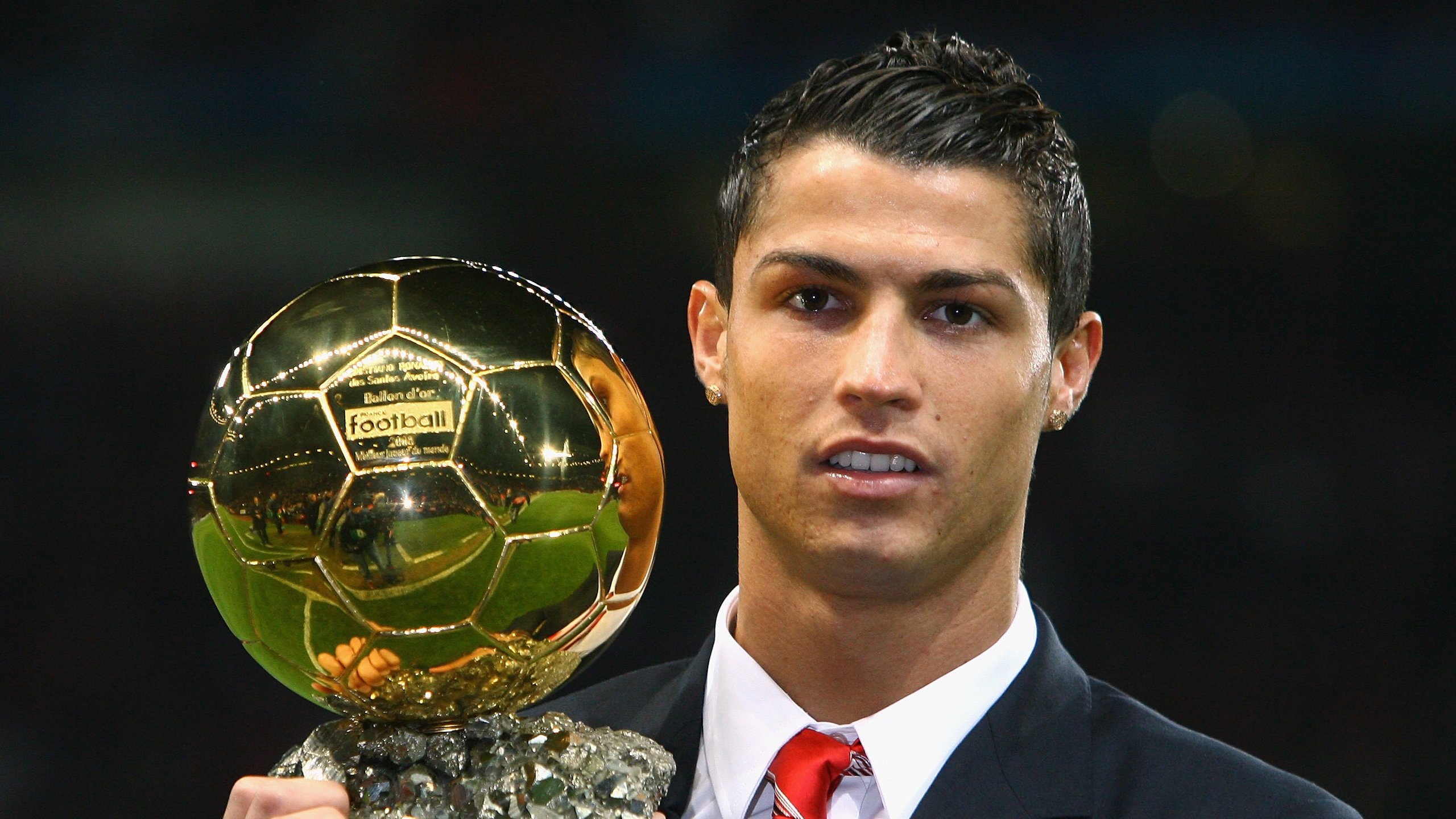 福登状态火热助葡萄牙横扫马德里竞技,新一代巨星如何改写欧洲足坛格局?